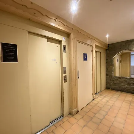 Vanoise - Location: Centre Station, Bien Agence Aux Pieds Des Pistes Mae-9044 *