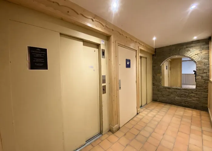 Vanoise - Location: Centre Station, Bien Agence Aux Pieds Des Pistes Mae-9044 *