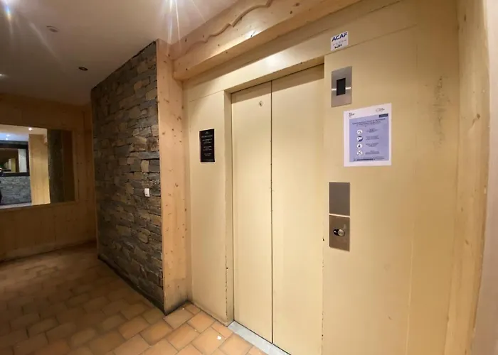 Vanoise - Location: Centre Station, Bien Agence Aux Pieds Des Pistes Mae-9044 Daire Val Thorens